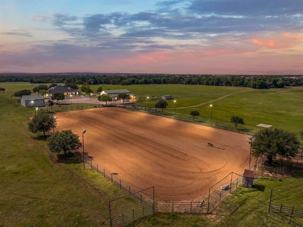 120 Acres of Agricultural Land with Home for Sale in Woodway, Texas