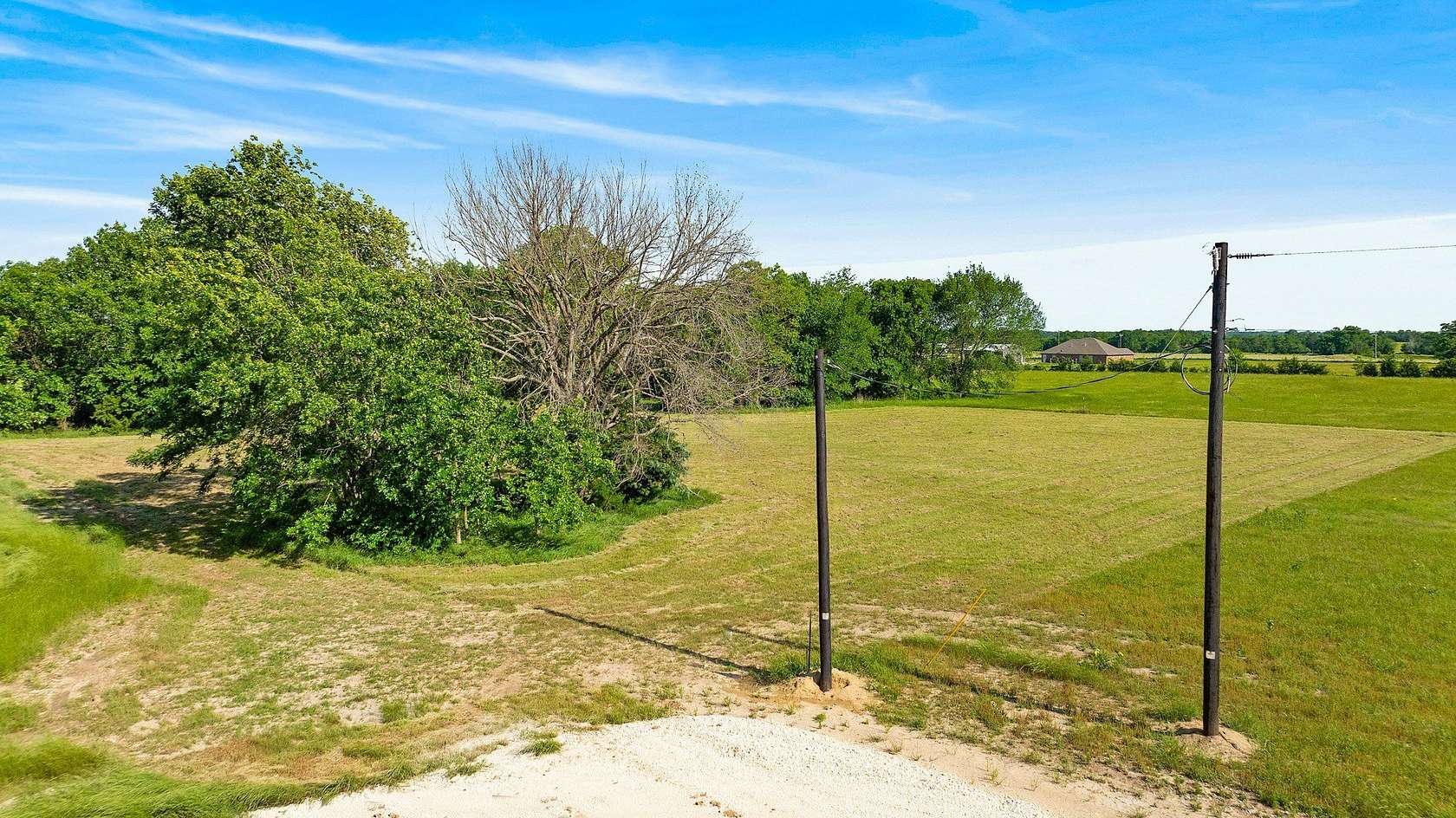 2 Acres of Residential Land for Sale in Sumner, Texas
