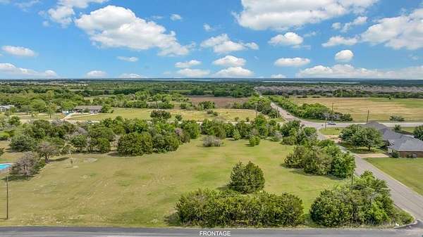 0.99 Acres of Residential Land for Sale in Waco, Texas