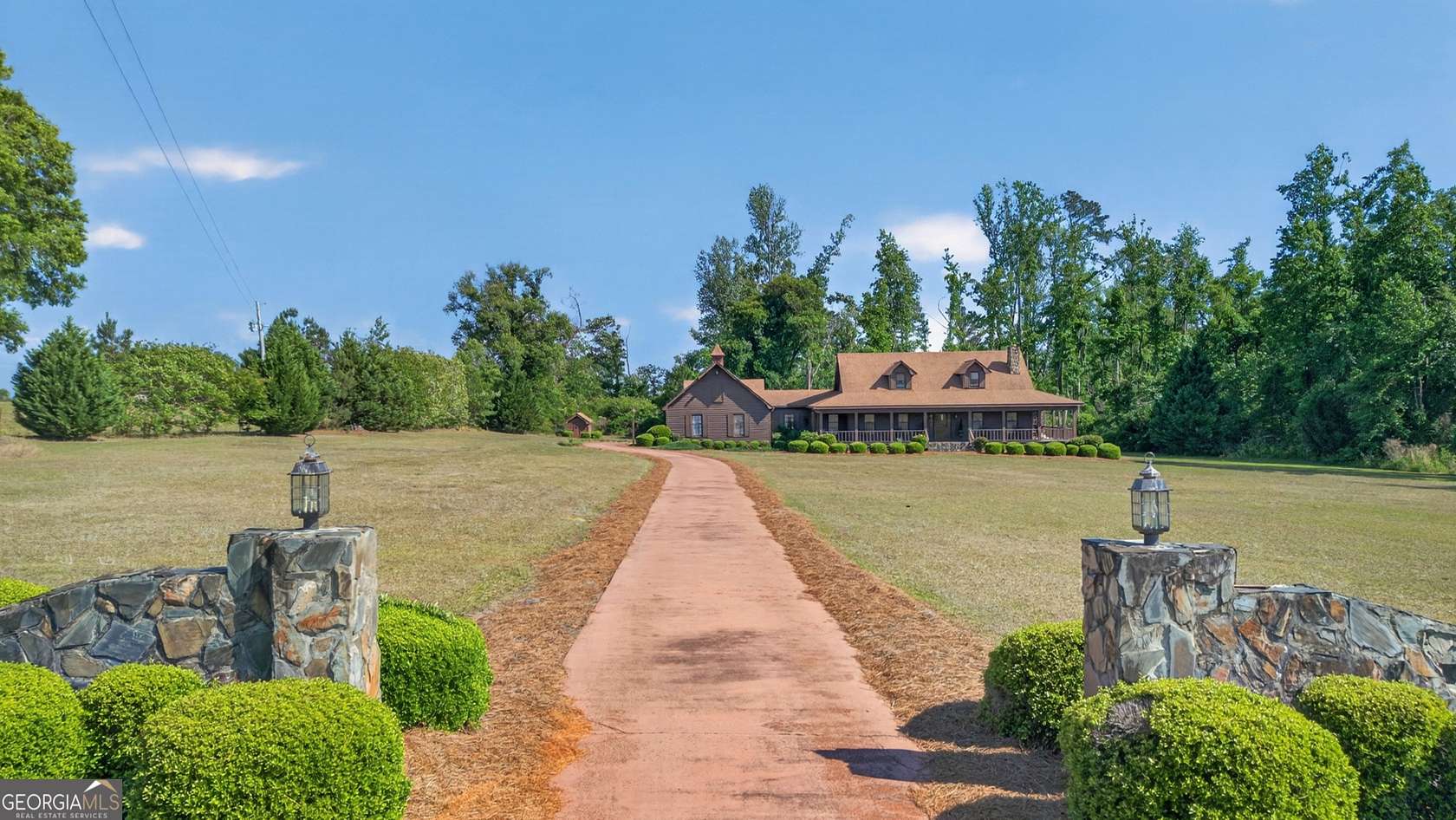 11 Acres of Land with Home for Sale in Soperton, Georgia