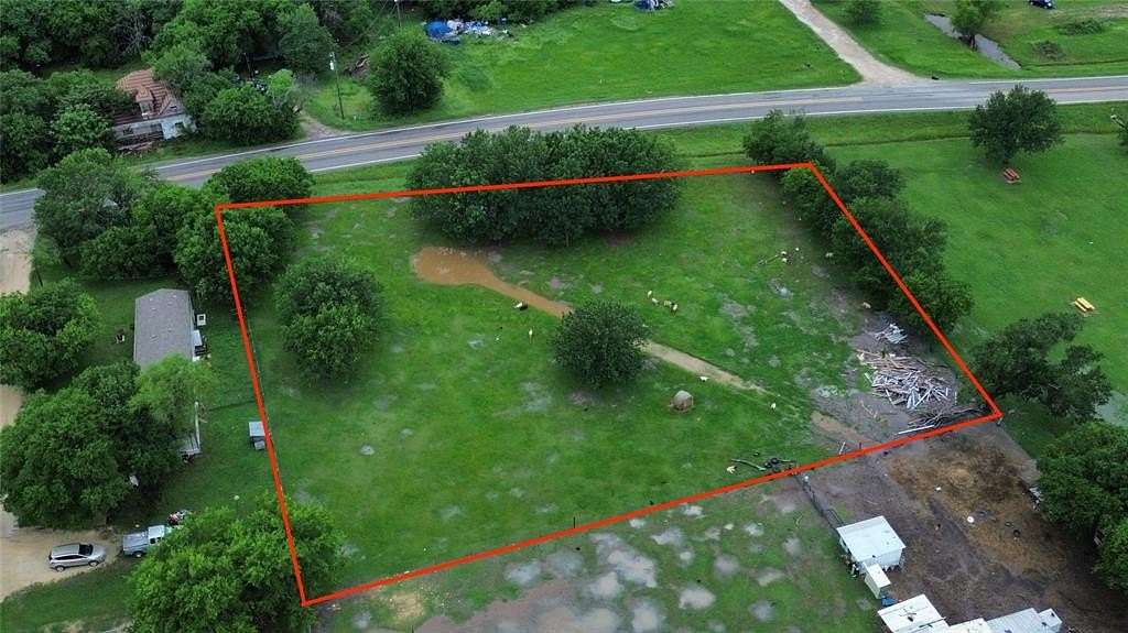 0.98 Acres of Residential Land for Sale in Mertens, Texas