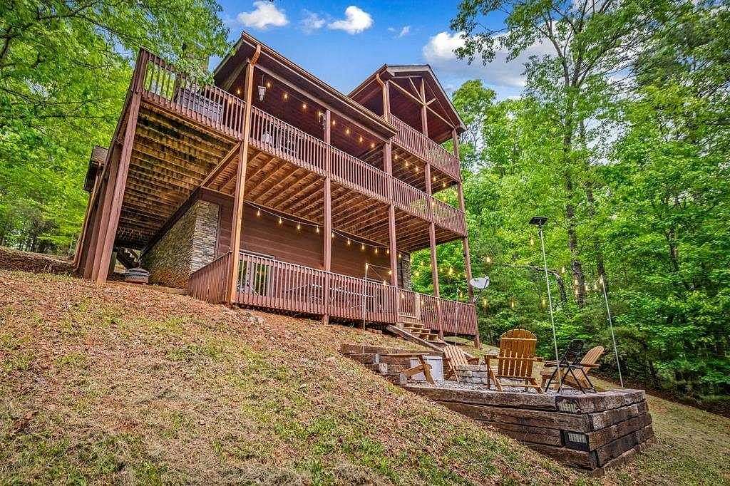 2 Acres of Land with Home for Sale in Blue Ridge, Georgia