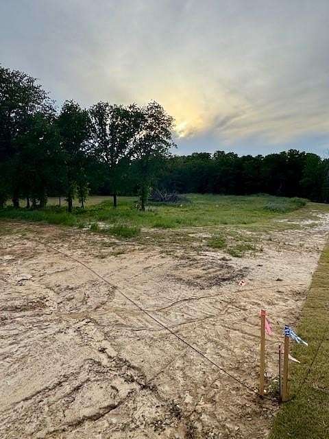 2 Acres of Residential Land for Sale in Poolville, Texas