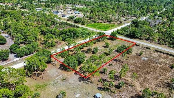 1.25 Acres of Residential Land for Sale in Clewiston, Florida