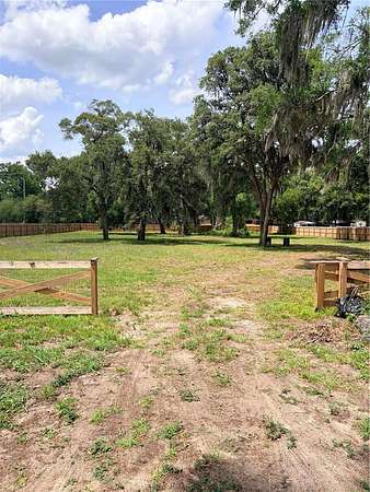 1 Acre of Residential Land for Sale in Brandon, Florida