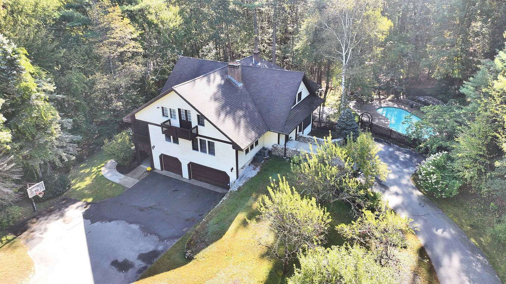 2.38 Acres of Land with Home for Sale in Brookline, New Hampshire