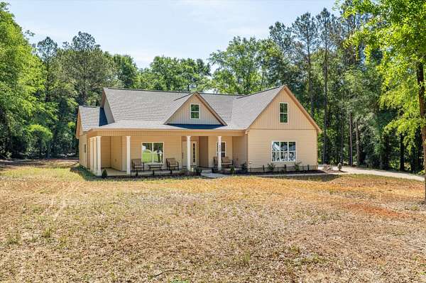 1.5 Acres of Land with Home for Sale in Hephzibah, Georgia