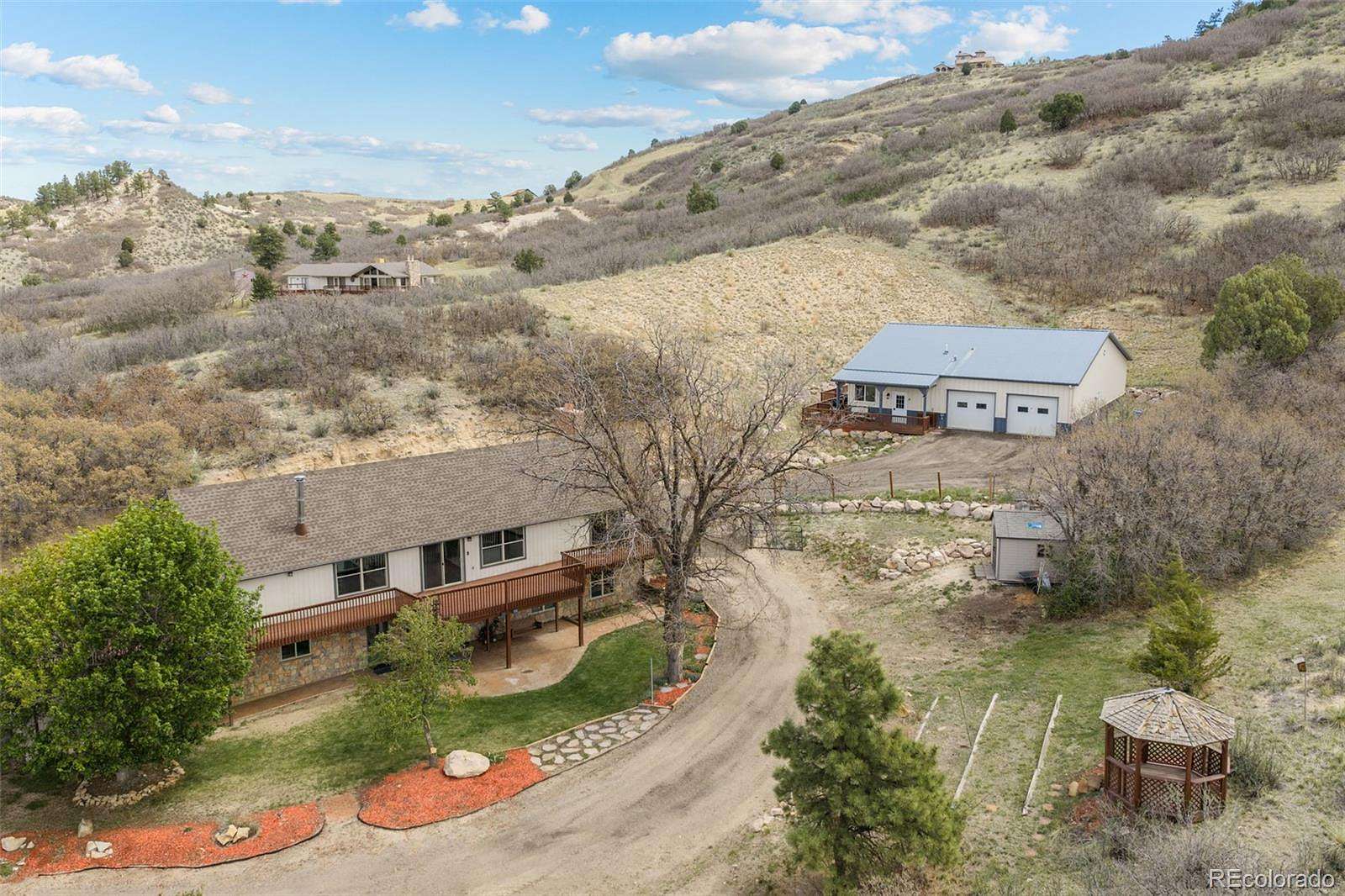 4.5 Acres of Land with Home for Sale in Castle Rock, Colorado