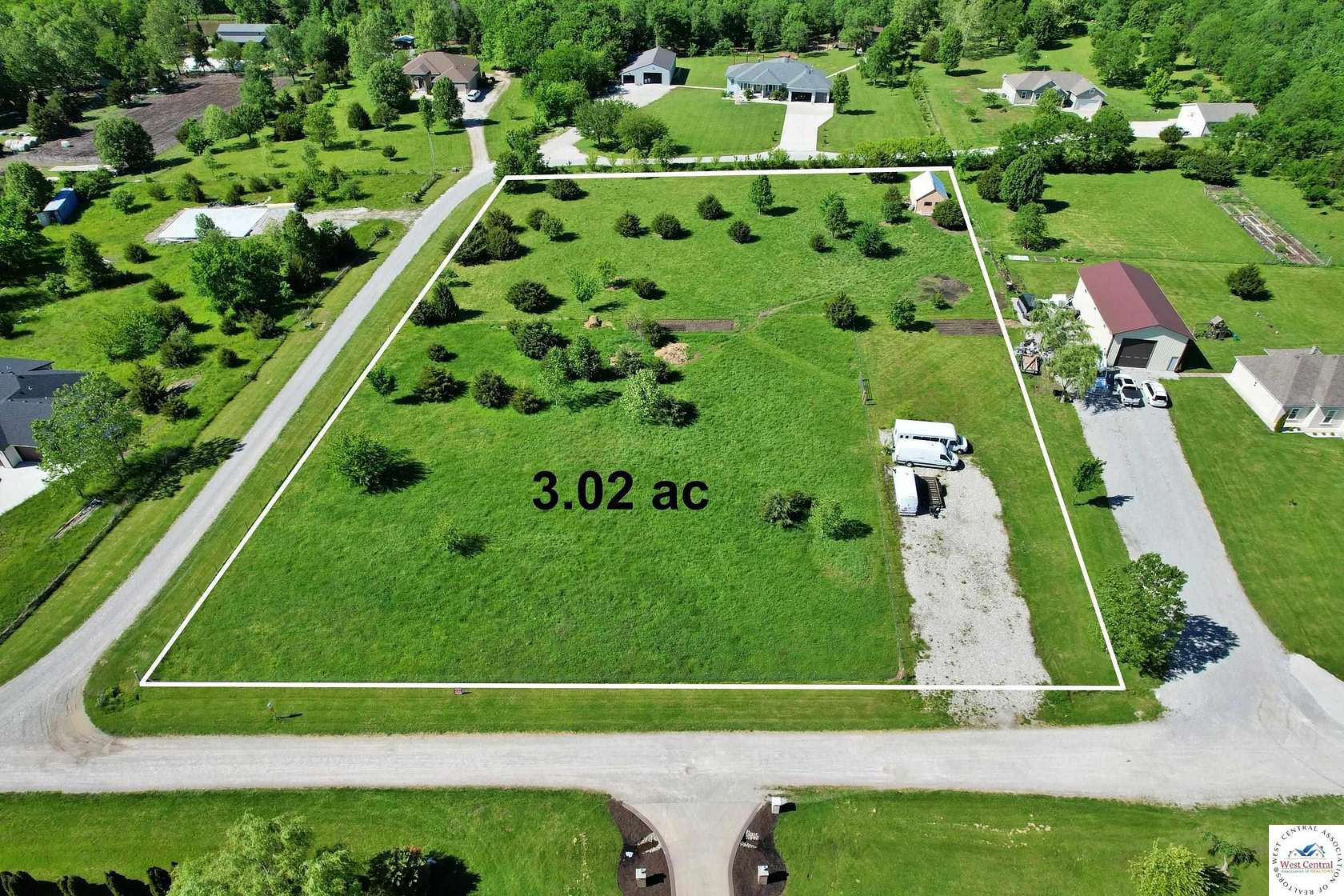 3 Acres of Residential Land for Sale in Sedalia, Missouri