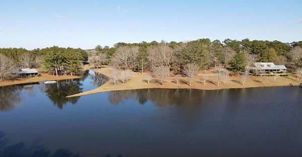 1,109 Acres of Land for Sale in Waugh, Alabama