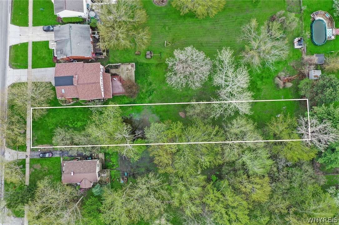 0.39 Acres of Residential Land for Sale in Tonawanda, New York