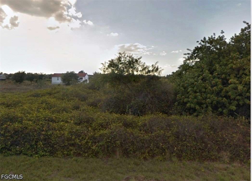 0.5 Acres of Residential Land for Sale in Lehigh Acres, Florida