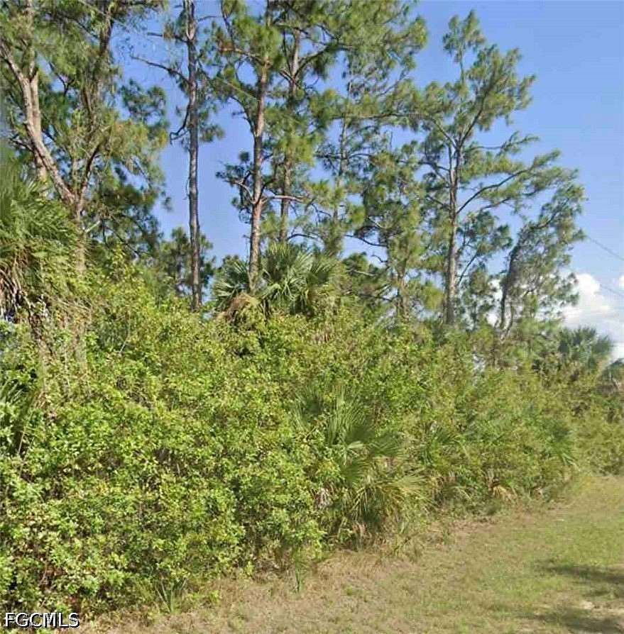0.26 Acres of Residential Land for Sale in Lehigh Acres, Florida