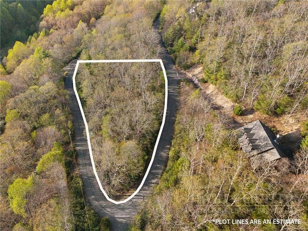 1 Acre of Residential Land for Sale in Blowing Rock, North Carolina