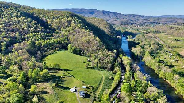 128 Acres of Recreational Land for Sale in Alderson, West Virginia
