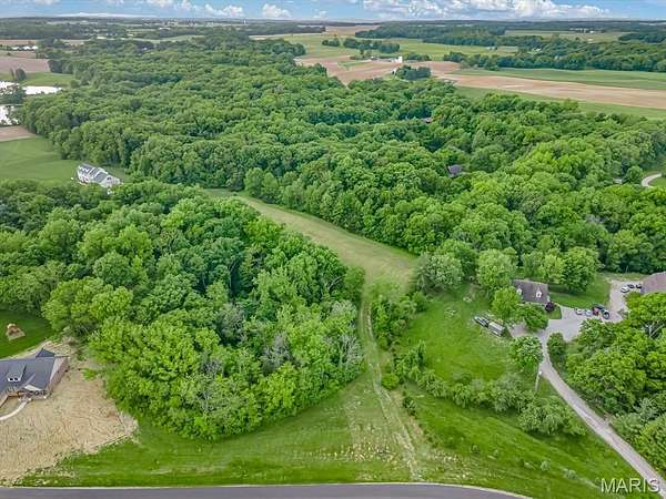 2.52 Acres of Residential Land for Sale in Waterloo, Illinois