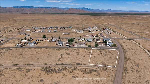 0.7 Acres of Residential Land for Sale in Kingman, Arizona