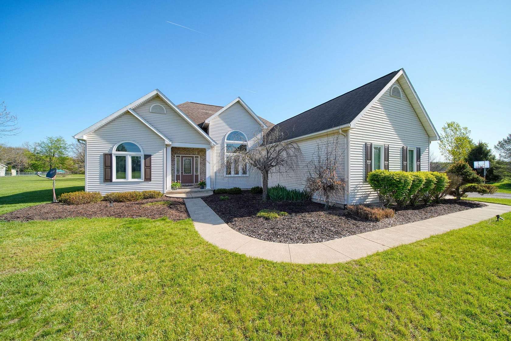 4.7 Acres of Land with Home for Sale in Jackson, Michigan