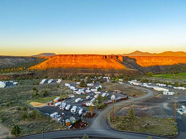 3.2 Acres of Commercial Land for Sale in Terrebonne, Oregon