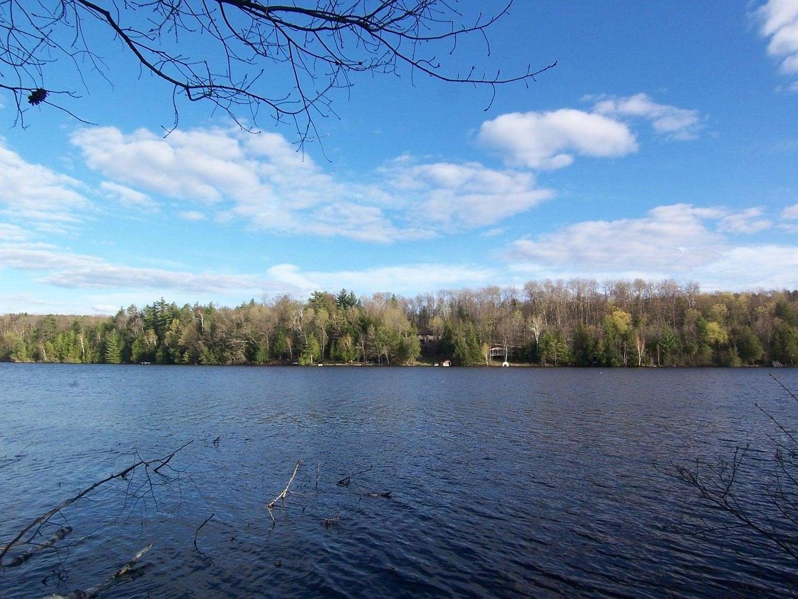 0.94 Acres of Residential Land for Sale in Lena, Wisconsin