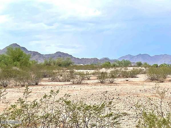 1.1 Acres of Residential Land for Sale in Tonopah, Arizona
