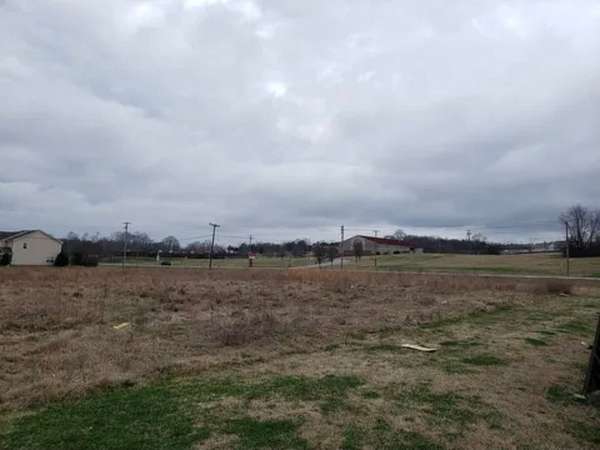 Commercial Land for Sale in Columbia, Tennessee