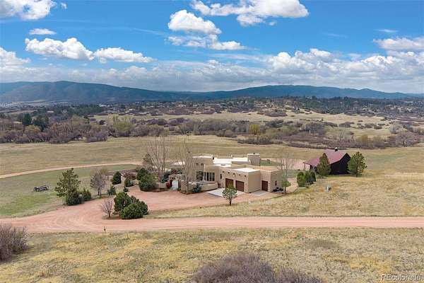 35.1 Acres of Land with Home for Sale in Sedalia, Colorado