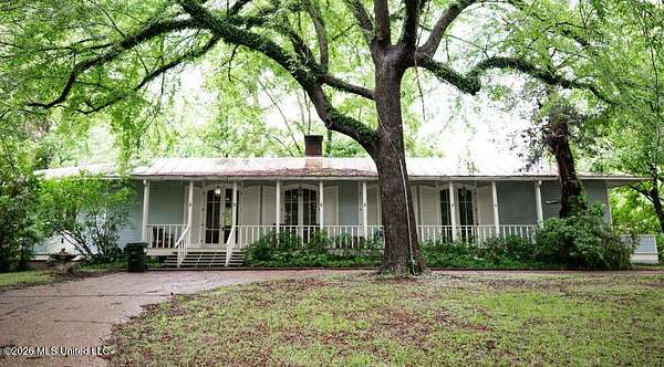 3 Acres of Land with Home for Sale in Natchez, Mississippi