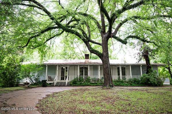 3 Acres of Land with Home for Sale in Natchez, Mississippi
