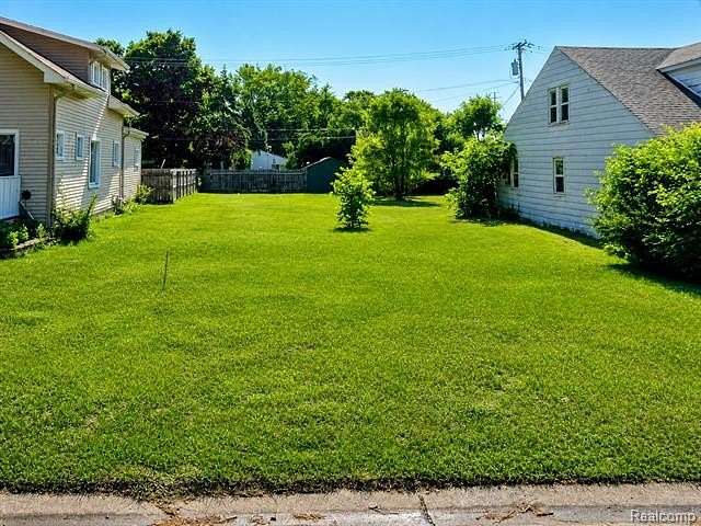 0.12 Acres of Residential Land for Sale in Farmington Hills, Michigan