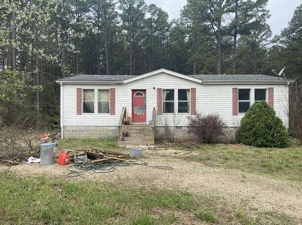 3 Acres of Land with Home for Auction in Ste. Genevieve, Missouri