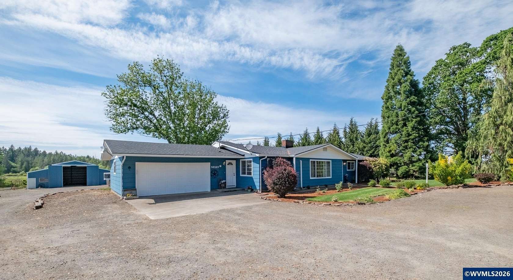 1.76 Acres of Land with Home for Sale in Lebanon, Oregon