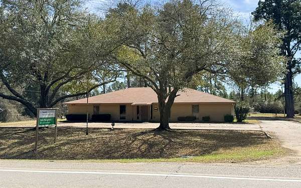 2 Acres of Improved Commercial Land for Sale in Mansfield, Louisiana
