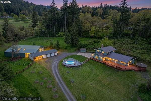 7.56 Acres of Land with Home for Sale in Eugene, Oregon