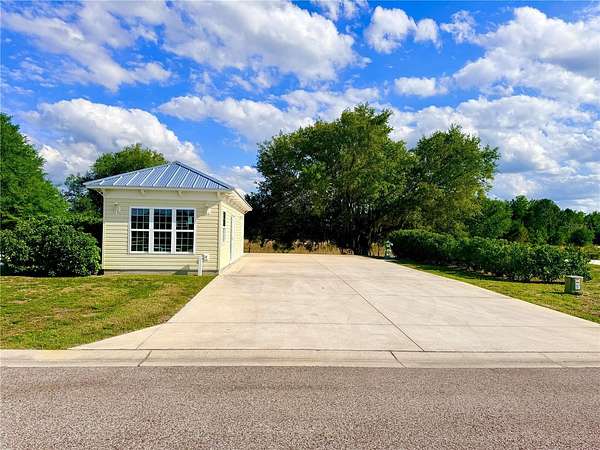 0.12 Acres of Land for Sale in Webster, Florida