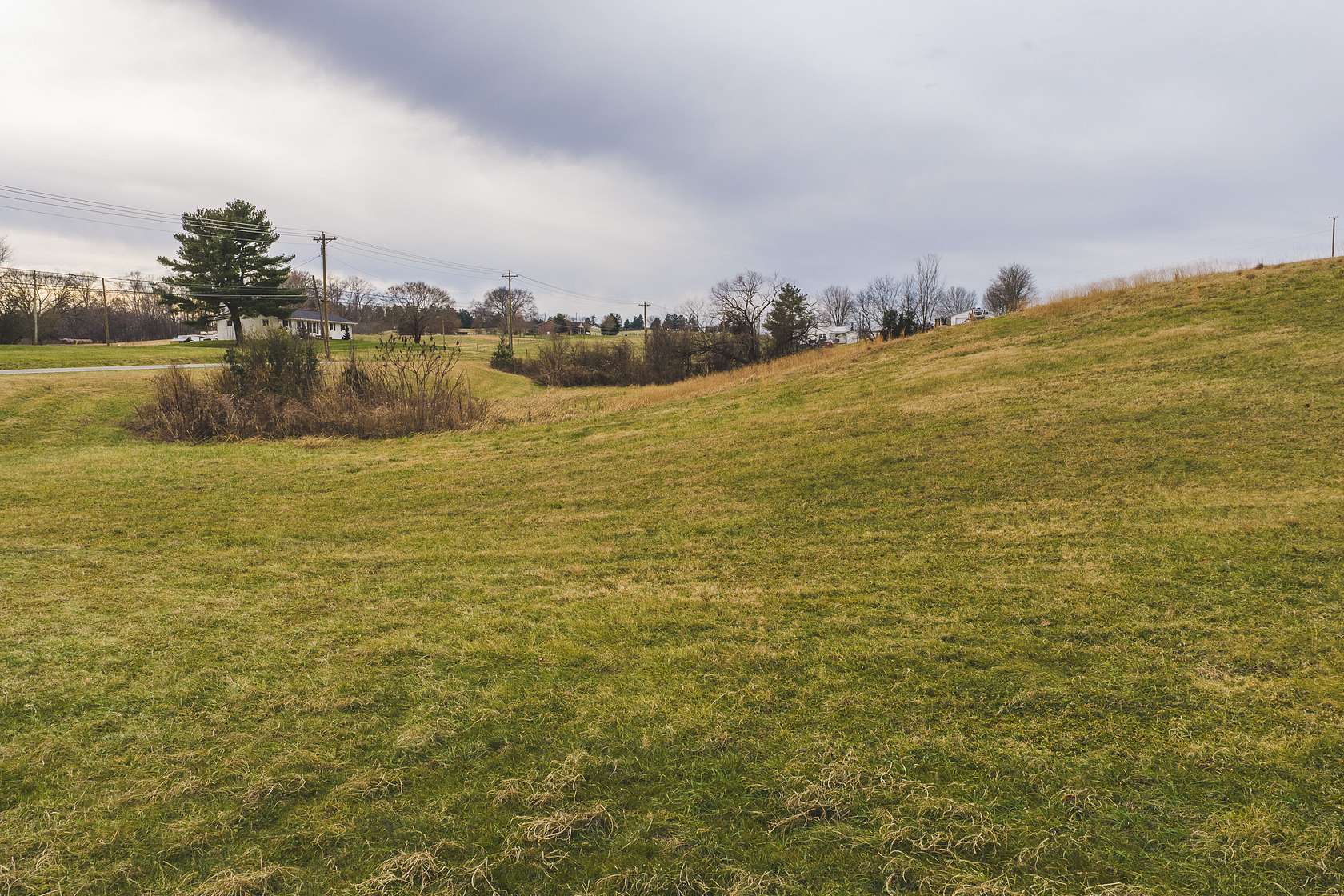 23 Acres of Agricultural & Residential Land for Sale in Whitesburg, Tennessee