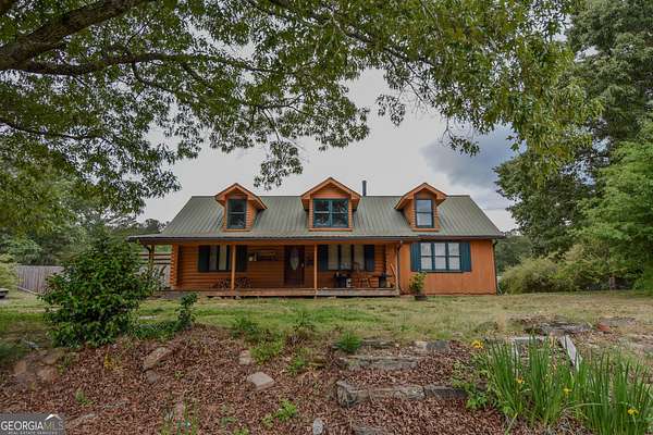 14 Acres of Recreational Land with Home for Sale in Thomaston, Georgia
