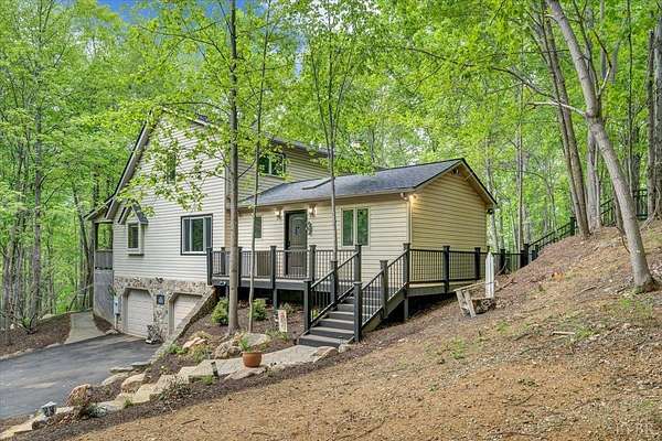 5 Acres of Land with Home for Sale in Hardy, Virginia