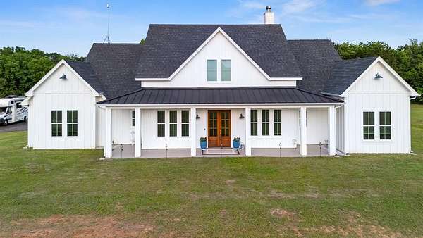 5.15 Acres of Land with Home for Sale in Decatur, Texas