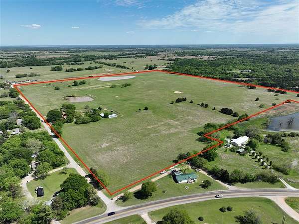 90 Acres of Agricultural & Residential Land for Sale in Ravenna, Texas