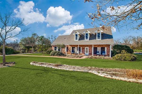 2.28 Acres of Land with Home for Lease in Aubrey, Texas
