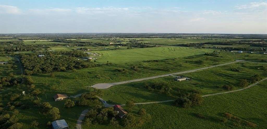 2 Acres of Residential Land for Sale in Poolville, Texas