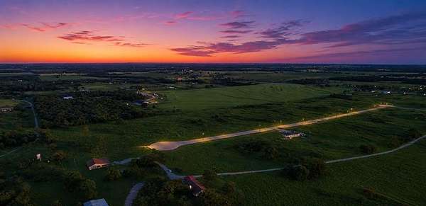 2 Acres of Residential Land for Sale in Poolville, Texas
