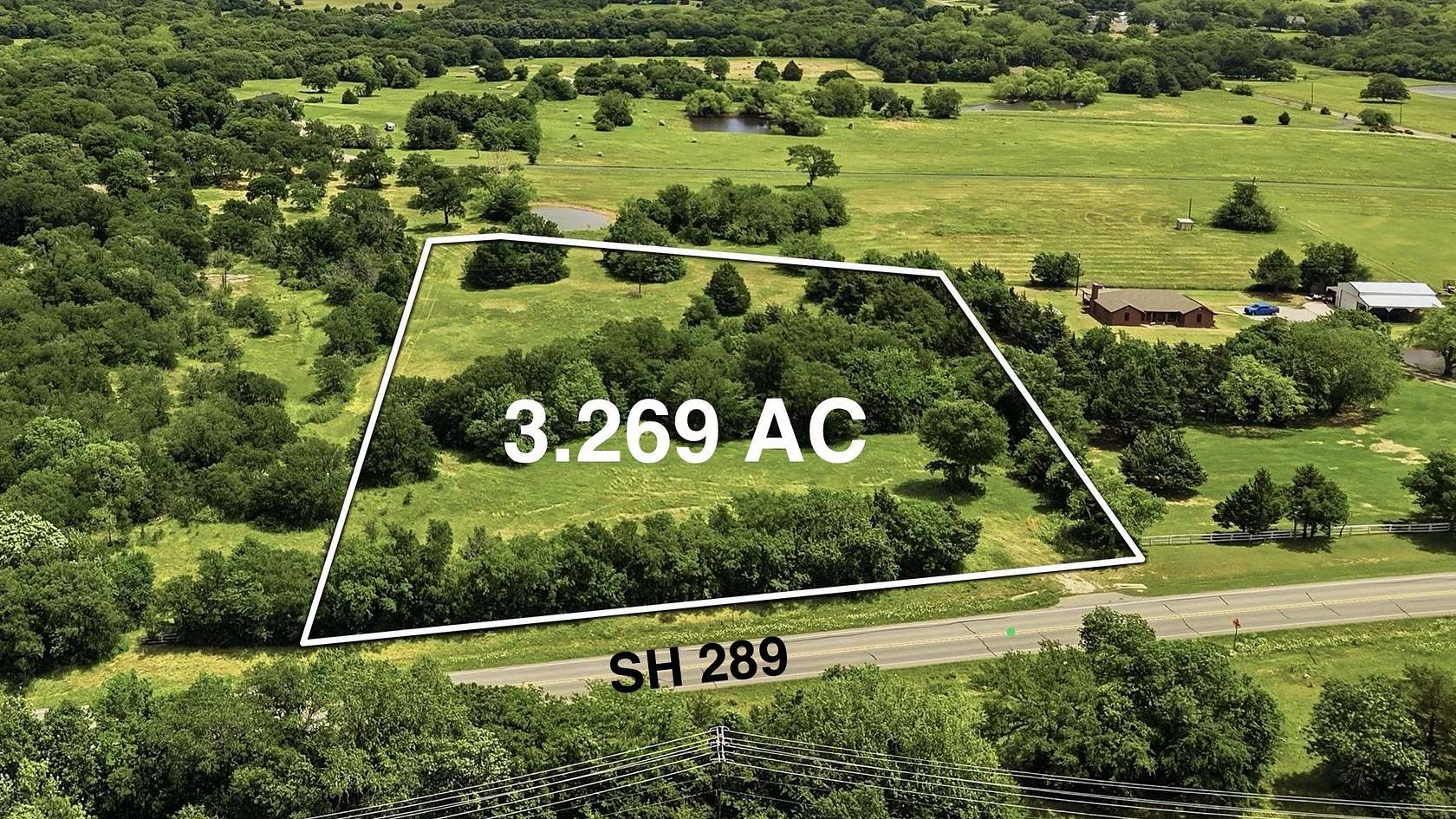 3.27 Acres of Mixed-Use Land for Sale in Pottsboro, Texas