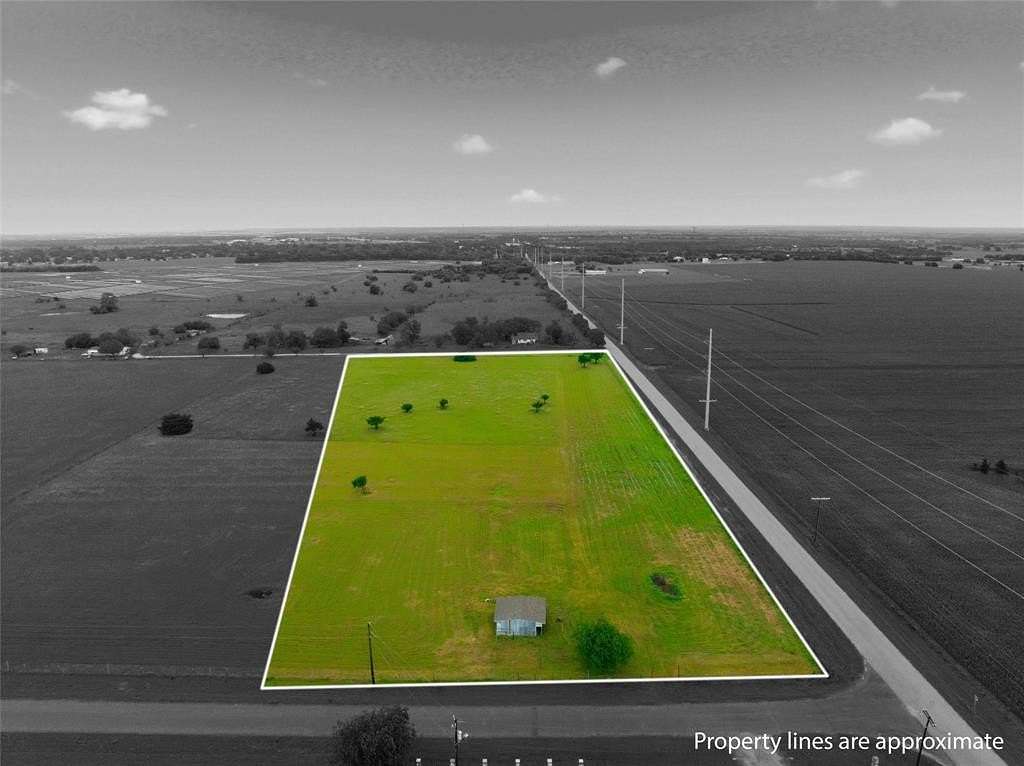 5 Acres of Residential Land for Sale in Eddy, Texas