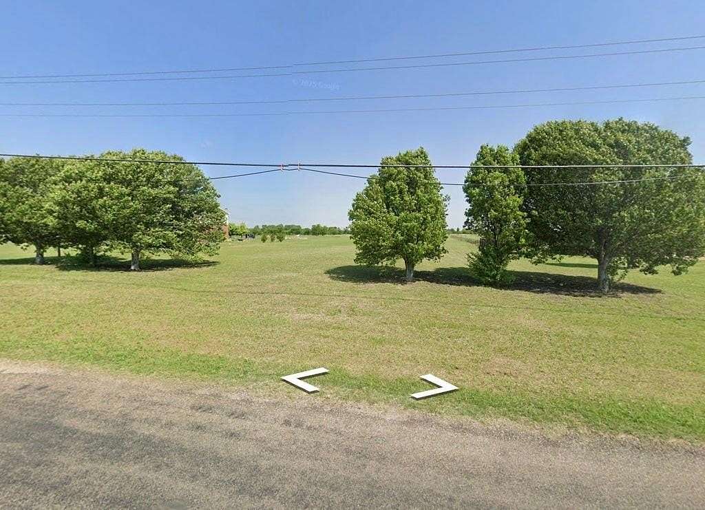 1.55 Acres of Residential Land for Sale in Waxahachie, Texas