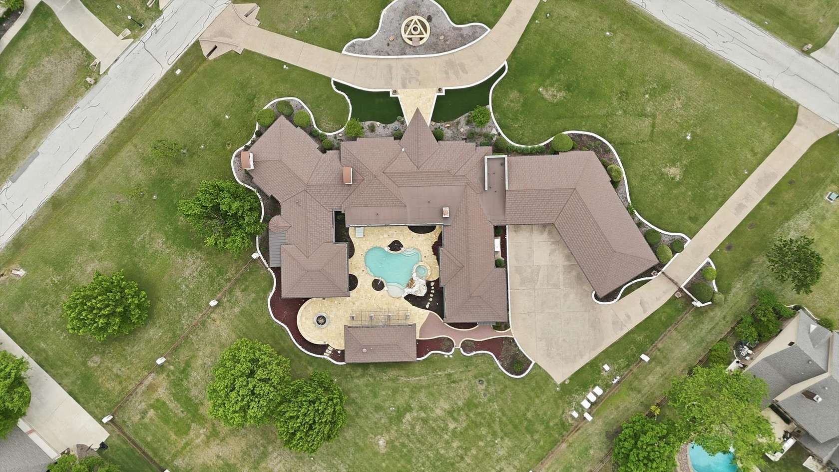 2.15 Acres of Land with Home for Sale in Denton, Texas