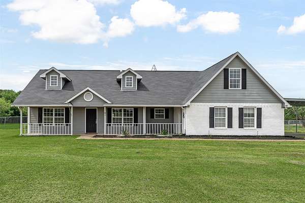 2.29 Acres of Land with Home for Sale in Royse City, Texas