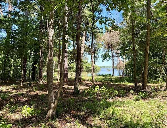 1.25 Acres of Residential Land for Sale in Chandler, Texas