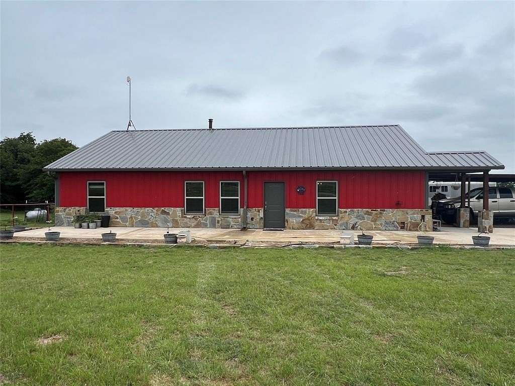 13 Acres of Land with Home for Sale in Poolville, Texas